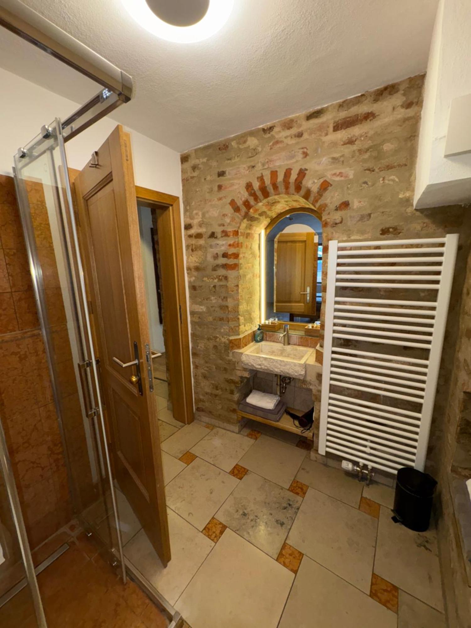 Wirgarten Antik Hotel Dingolfing Luaran gambar